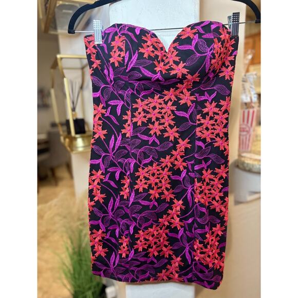 GUESS Bestia Strapless Sweetheart Neck Dress Size Small 0-4 - Picture 2 of 5